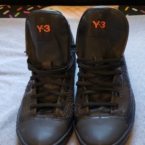 Yohji Yamamoto  Y3 Sneakers